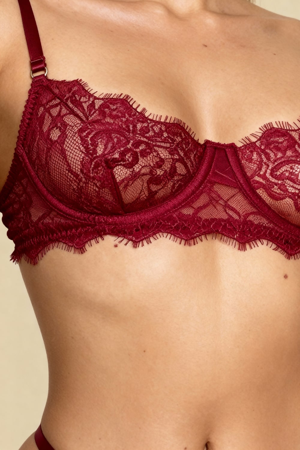 Antonella eyelash lace set red