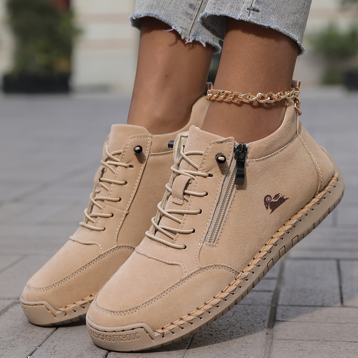 Nova - Orthopedic Sneakers with Zipper