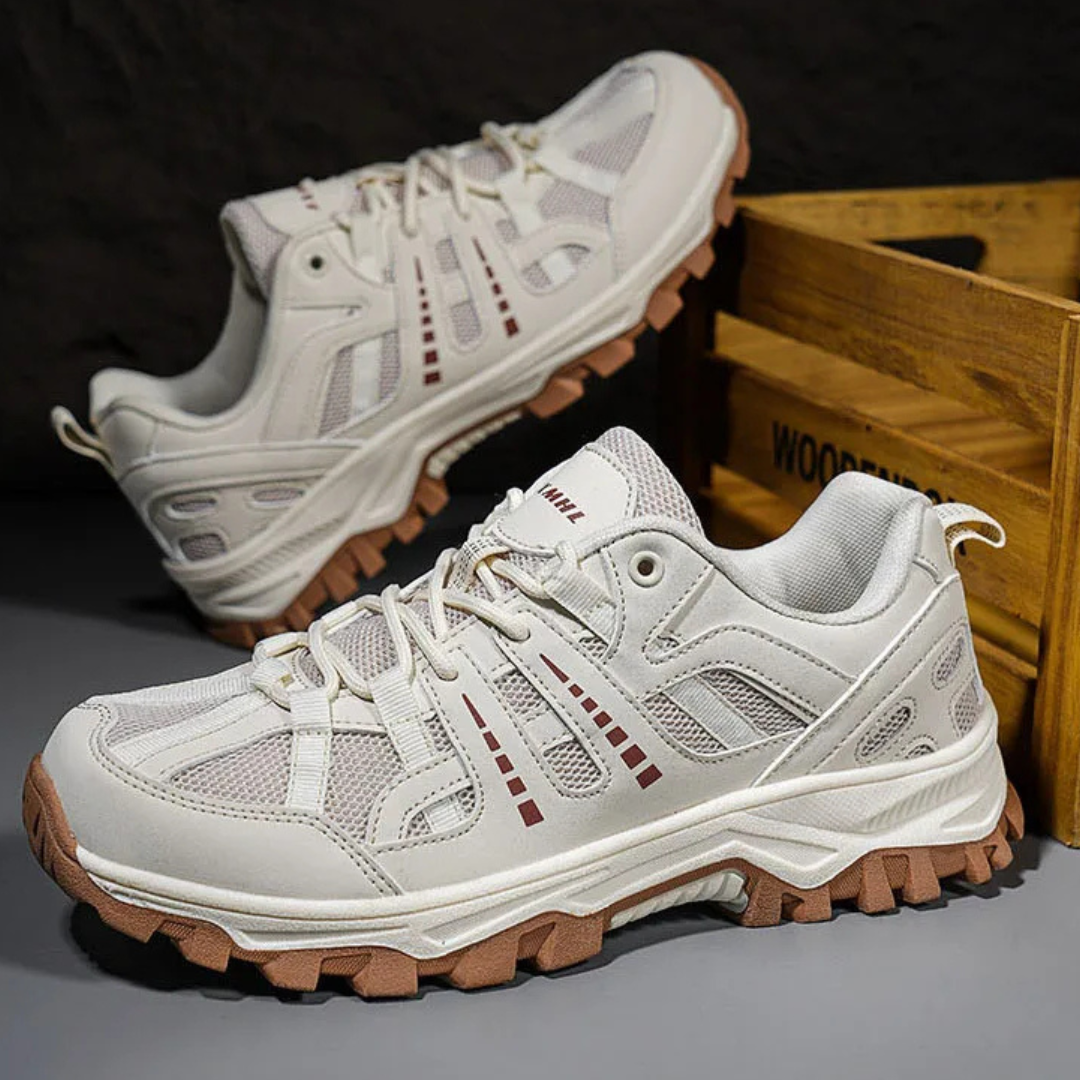 Trekking Shoes