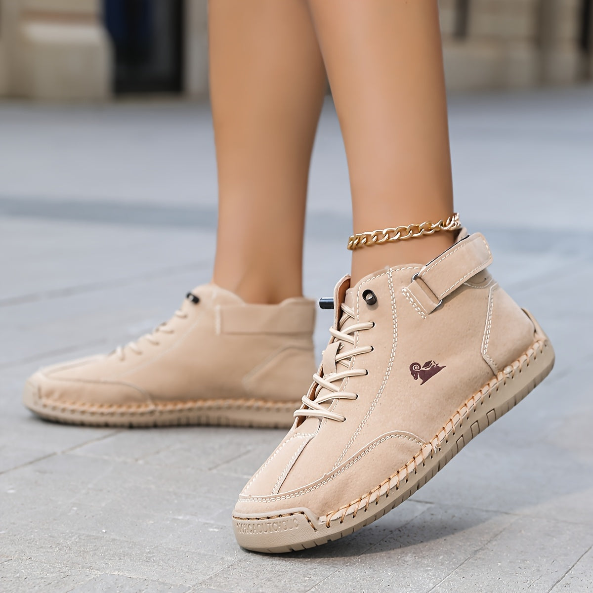 Josie - Ankle-High Comfort Sneakers