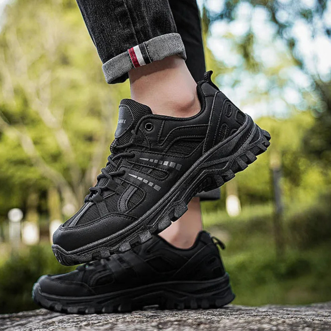 Trekking Shoes