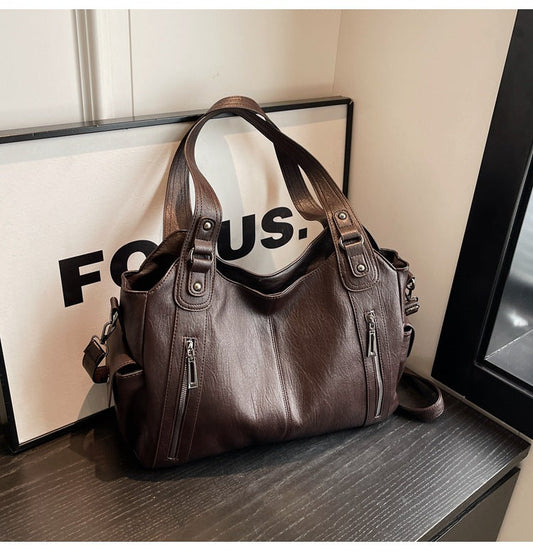 Rae - Classic Leather Handbag