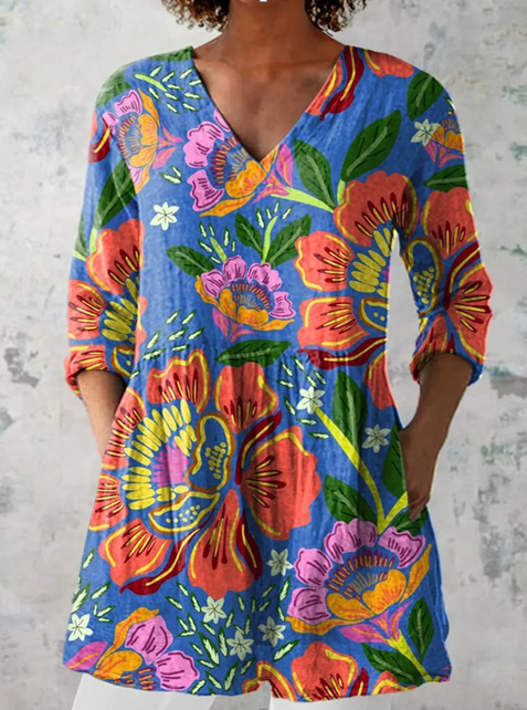 Blythe - Long Blouse with V-Neck