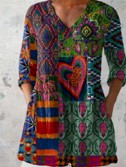 Delphine - Long Blouse with V-Neck