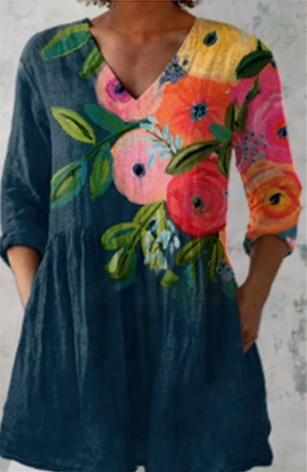 Genevieve - Long Blouse with V-Neck