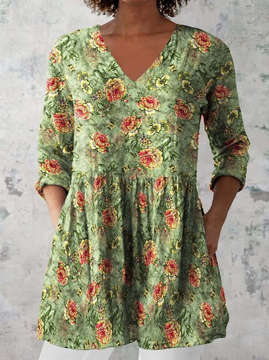 Sara - Long Blouse with V-Neck