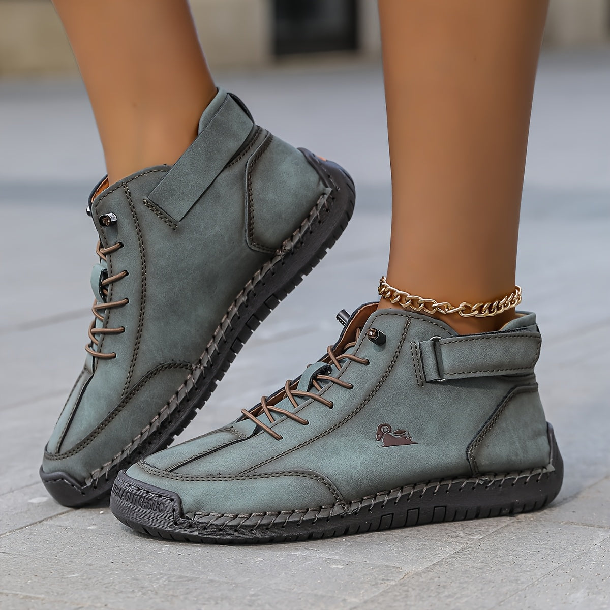 Josie - Ankle-High Comfort Sneakers