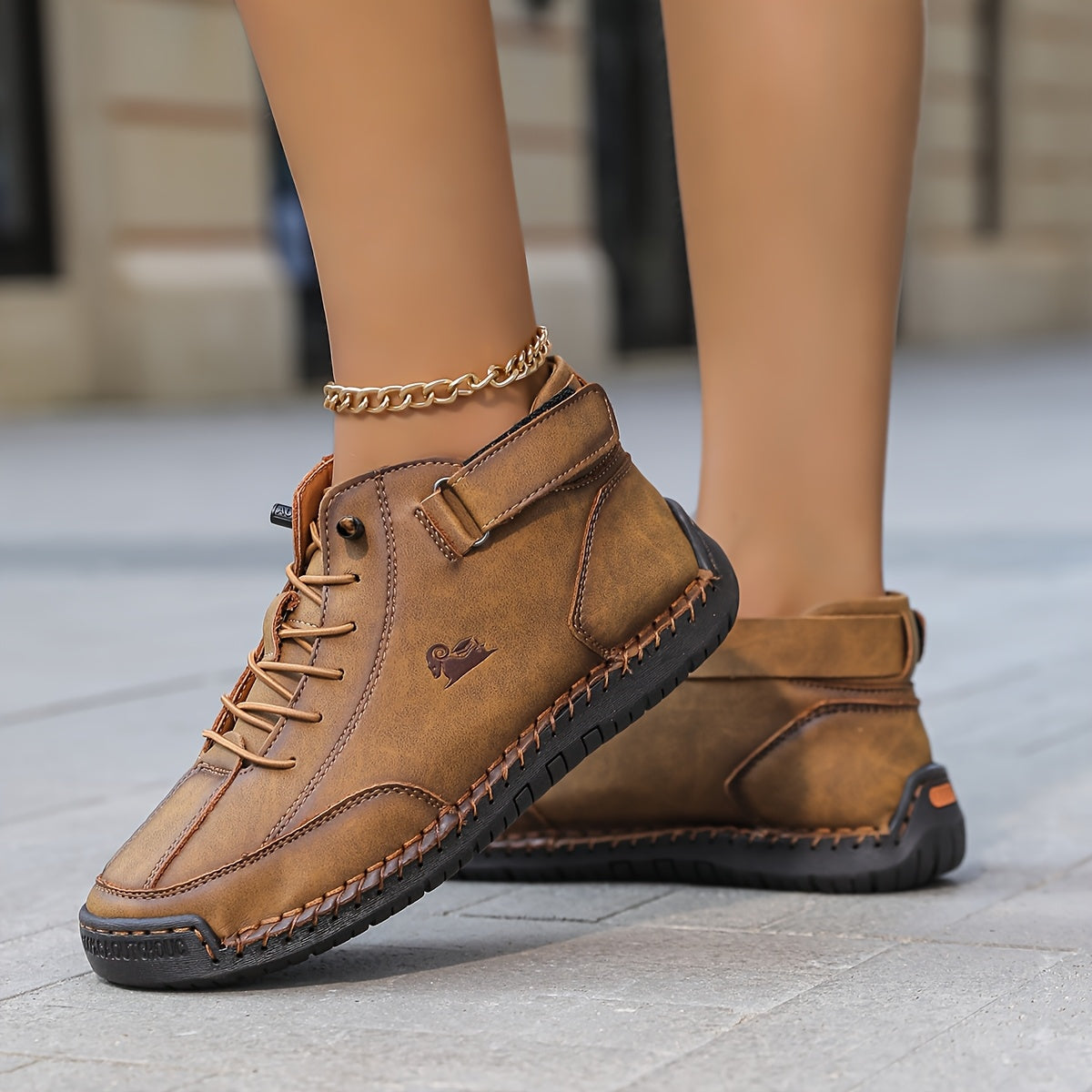 Josie - Ankle-High Comfort Sneakers