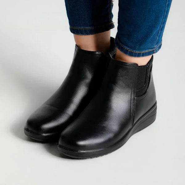 Kay - Elastic-Panel Comfort Ankle Boots