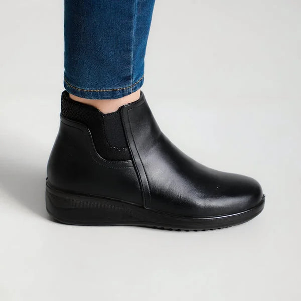Kay - Elastic-Panel Comfort Ankle Boots