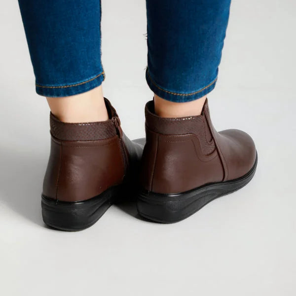 Kay - Elastic-Panel Comfort Ankle Boots