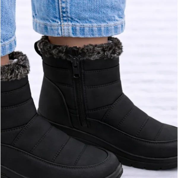 Joyce - Fur-Trim Buckle Quilted Boots
