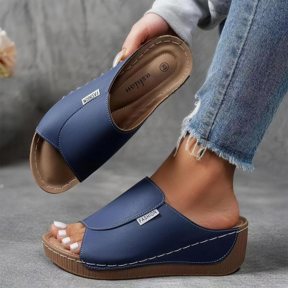 Bailey - Arch Support Wedge Sandals
