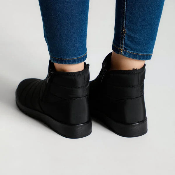 Lynn - Padded Zip Comfort Boots