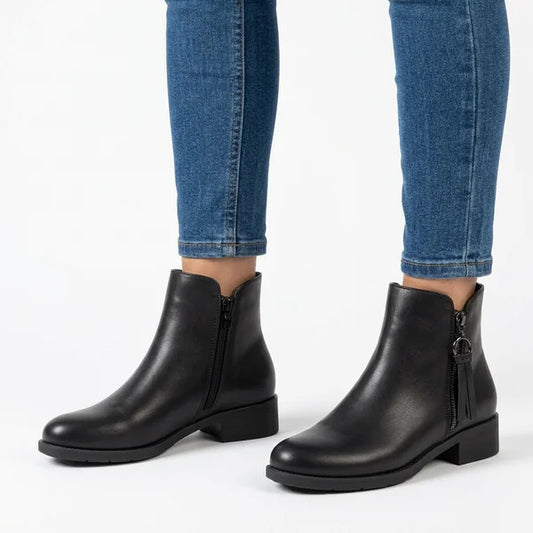 Tatum - Tassel-Zip Low-Heel Ankle Boots